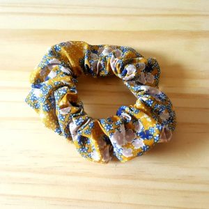 Chouchou jaune en coton bio - motif fleurs